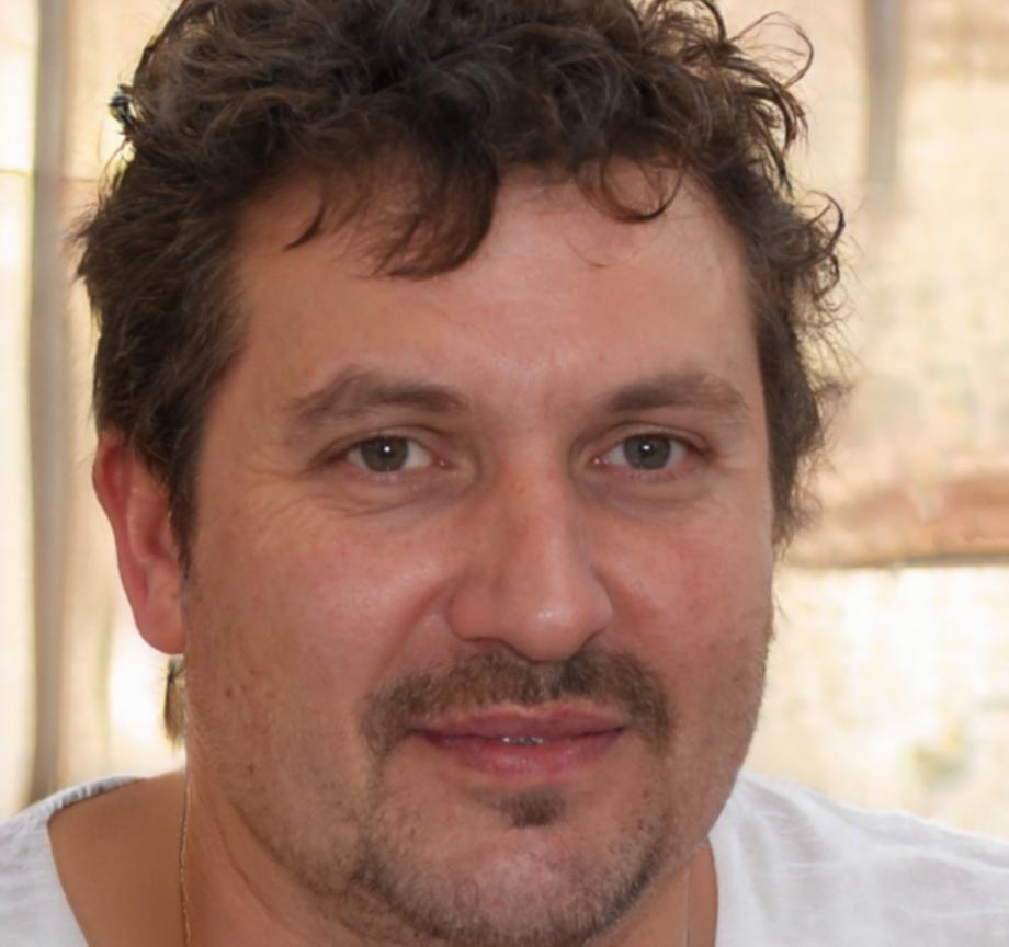 Portrait de Léonard, mentor en analyse technique